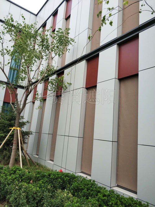 北京新機場房建二標段外裝戶外電動卷簾工程